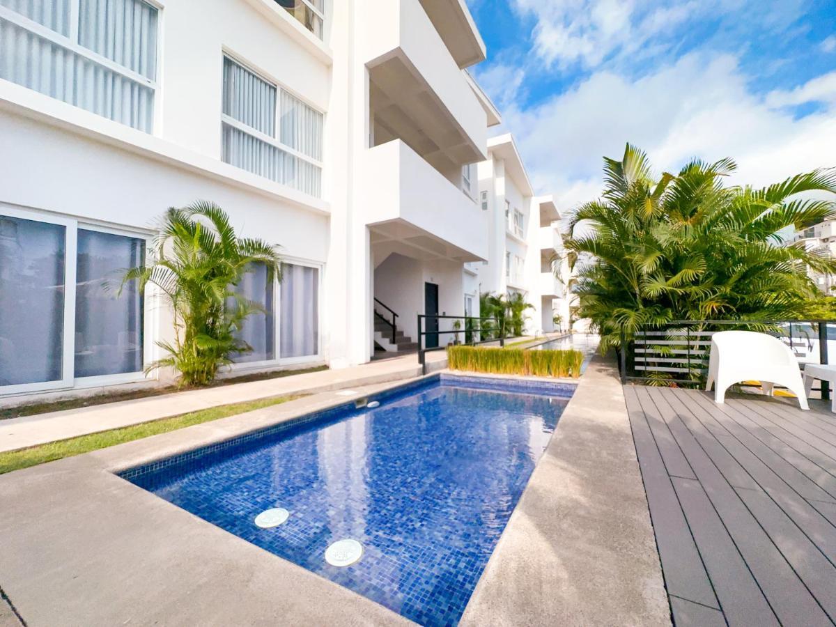 Pura Vida Apartment With Nice Pool Walking Distance To The Heart Of Jacó Esterno foto