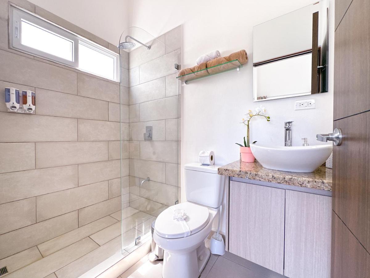 Pura Vida Apartment With Nice Pool Walking Distance To The Heart Of Jacó Esterno foto